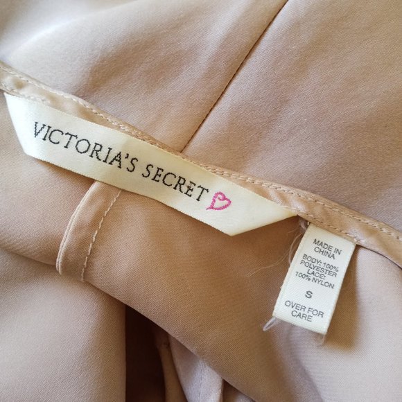 *SOLD* Victoria's Secret // VTG Nude/Beige Slip - Picture 8 of 8